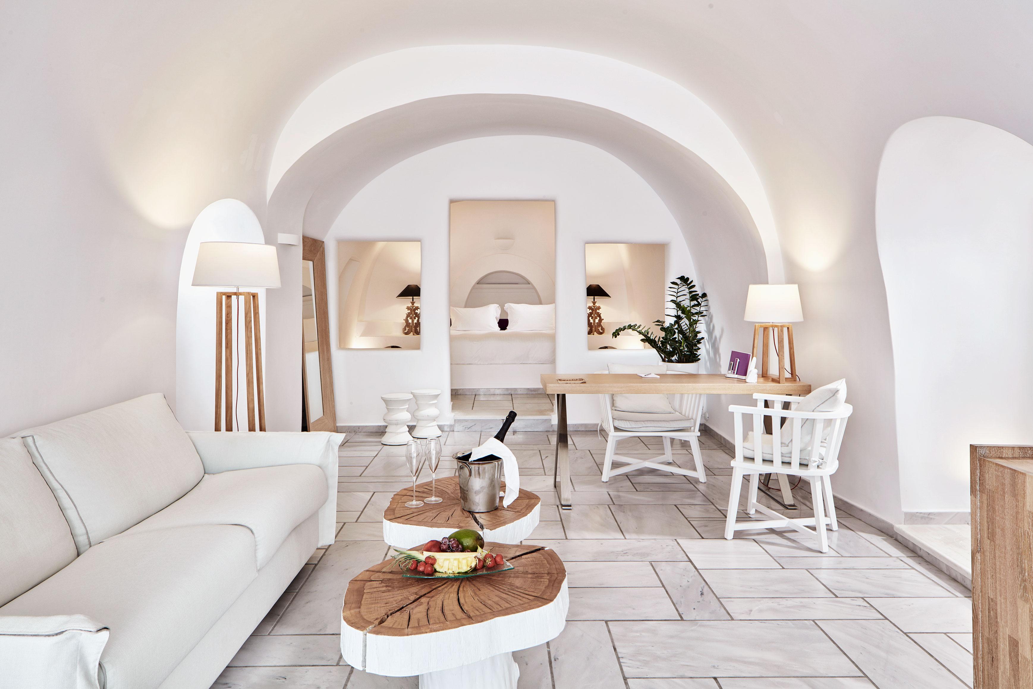 Charisma (adults Only) Oia (Santorini)